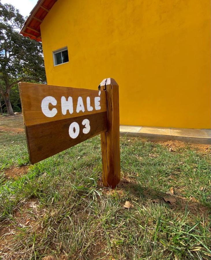 Chale Canto Da Mata Pirenopolis Exterior photo