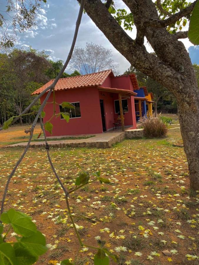Chale Canto Da Mata Pirenopolis Exterior photo